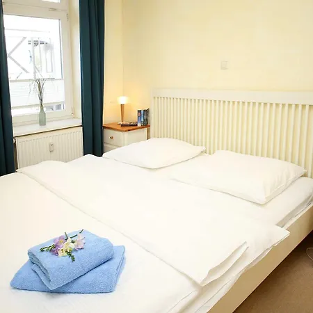 Apartment Strandstrasse 32 - 04-18