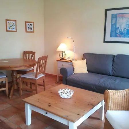 Strandstrasse 32 - 04-18 Apartment *